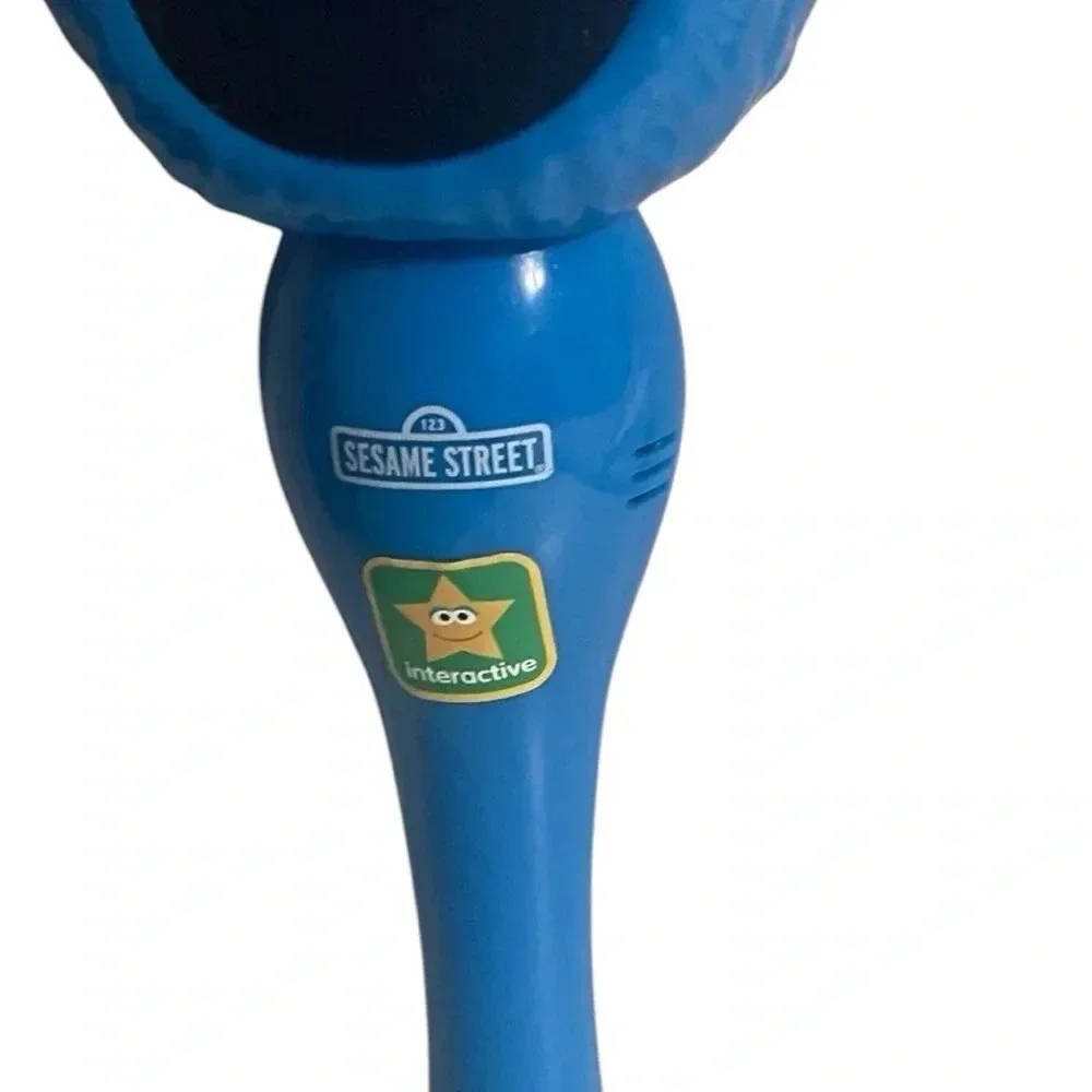Sesame Street Place Cookie Monster Light Up Bubble Wand Sea World